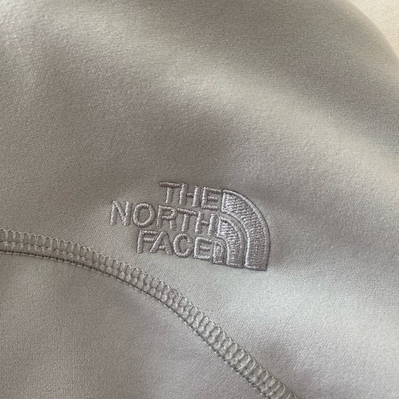 North Face Warm Half Zip - Picture 4 of 5